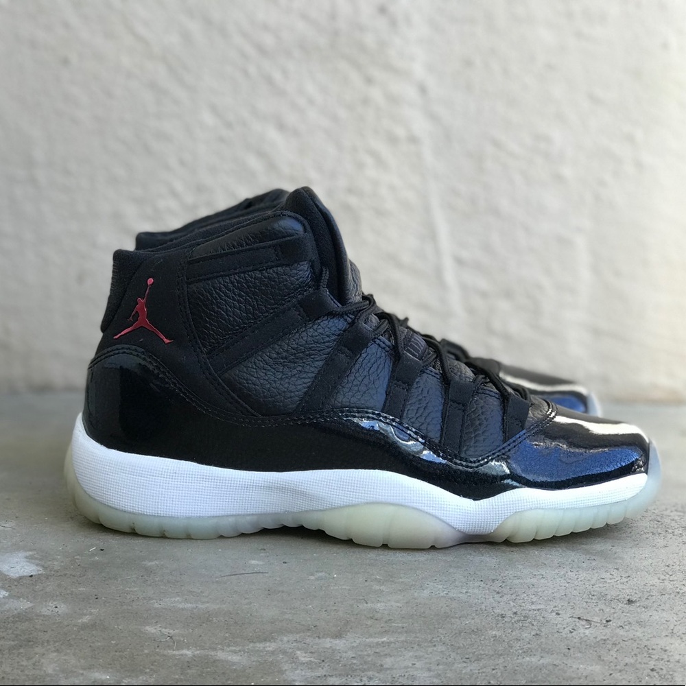 Air Jordan 11 72-10 Retro High - Picture 2 of 8